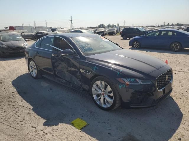 2022 Jaguar XF R-DYNAMIC SE