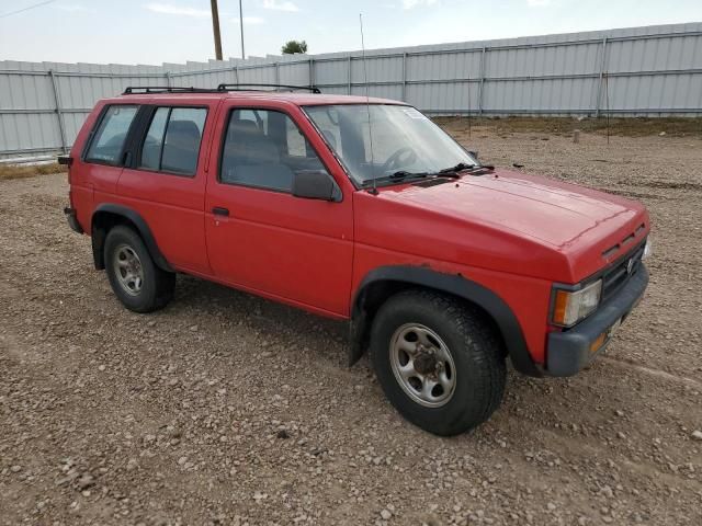 1995 Nissan Pathfinder LE