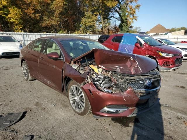 2018 Buick Regal Essence