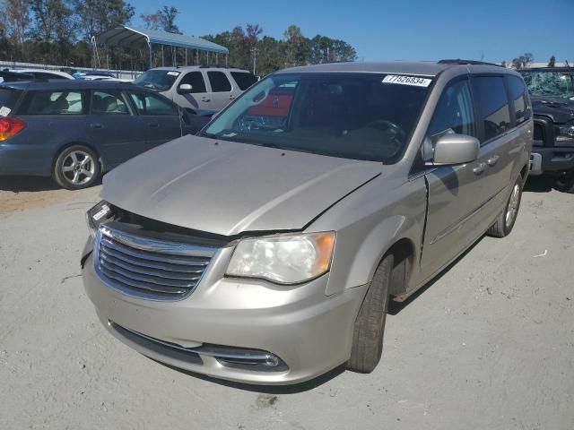 2014 Chrysler Town & Country Touring