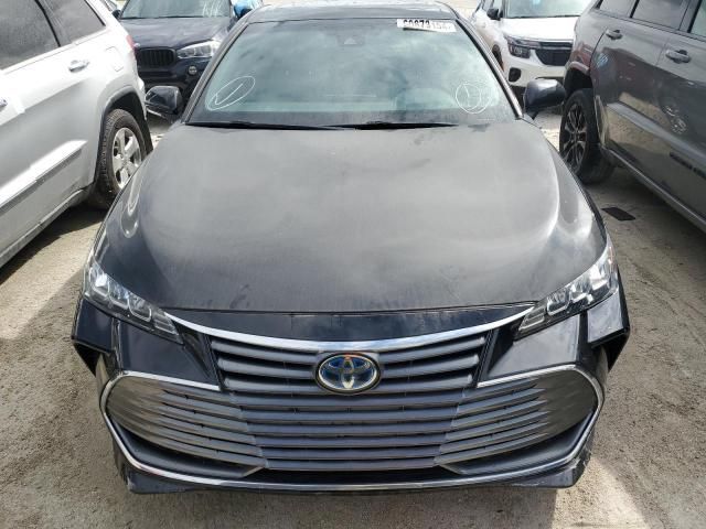 2020 Toyota Avalon XLE