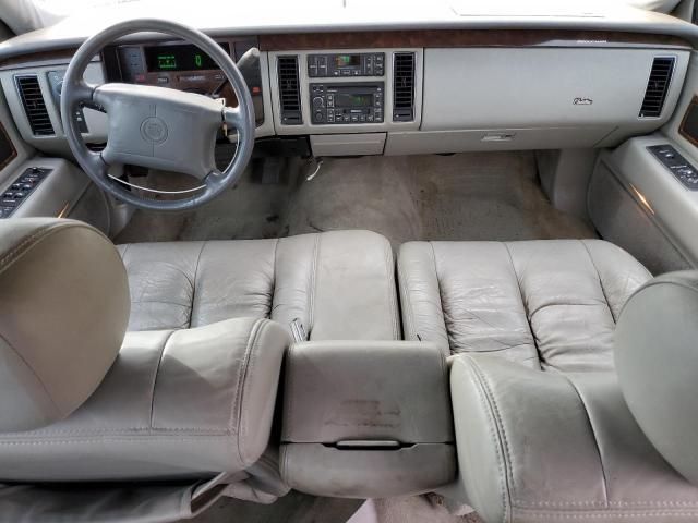 1996 Cadillac Fleetwood Base