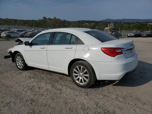 2013 Chrysler 200 Touring