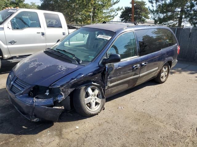 2005 Dodge Grand Caravan SE