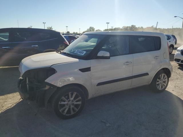 2013 KIA Soul +