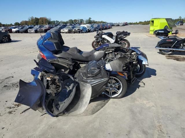 2010 Can-Am Spyder Roadster RT