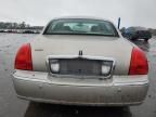 2003 Lincoln Town Car Signature