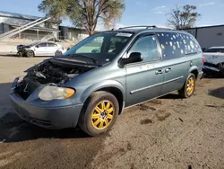 2005 Chrysler Town & Country Touring en venta en Albuquerque, NM