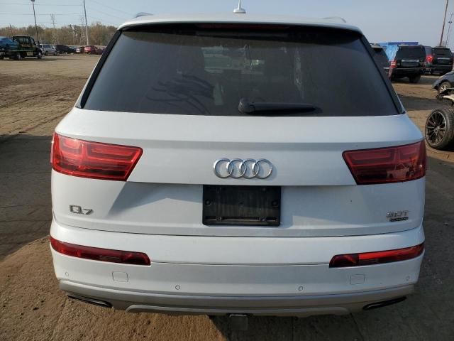 2018 Audi Q7 Premium Plus