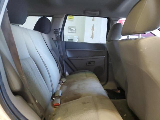 2005 Jeep Grand Cherokee Laredo