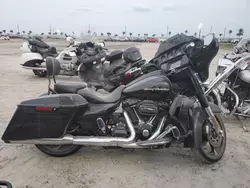 Salvage motorcycles for sale at Riverview, FL auction: 2017 Harley-Davidson Flhxse CVO Street Glide