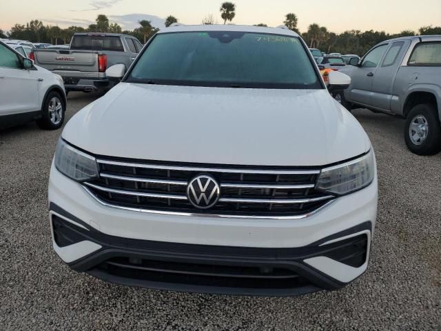 2022 Volkswagen Tiguan SE