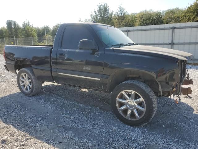 2004 Chevrolet Silverado C1500