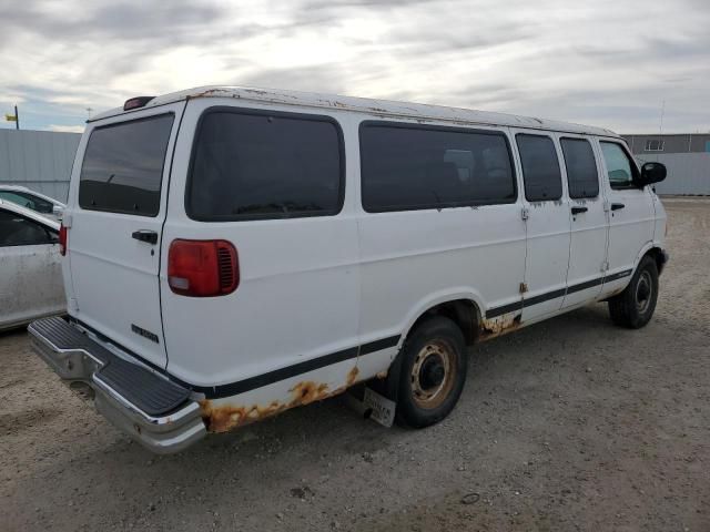 2000 Dodge RAM Wagon B3500