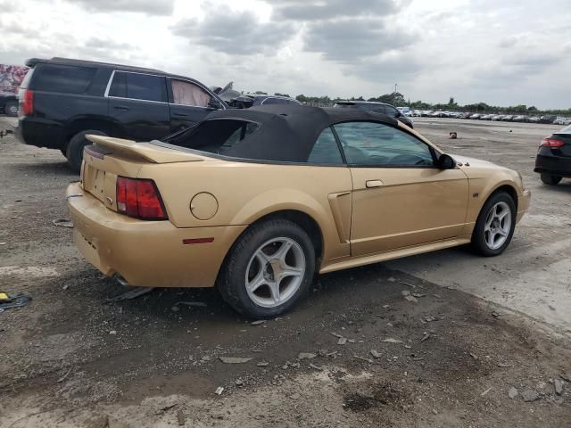 2000 Ford Mustang GT