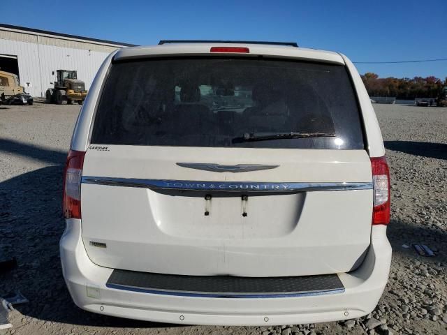 2012 Chrysler Town & Country Touring L