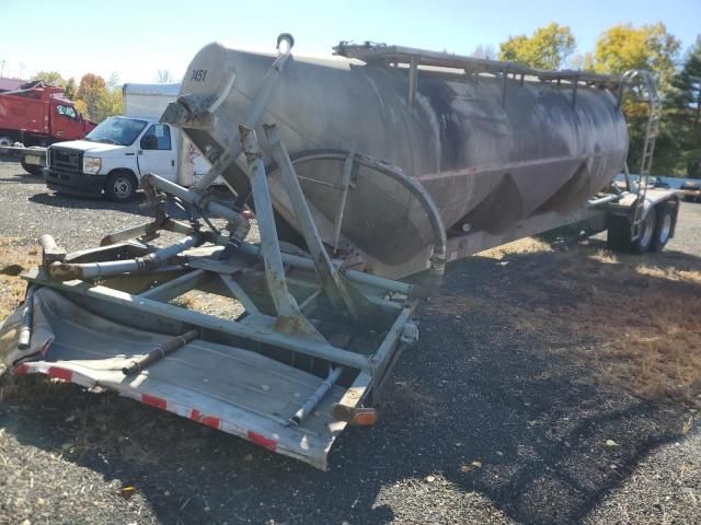 1997 Fruehauf Tank