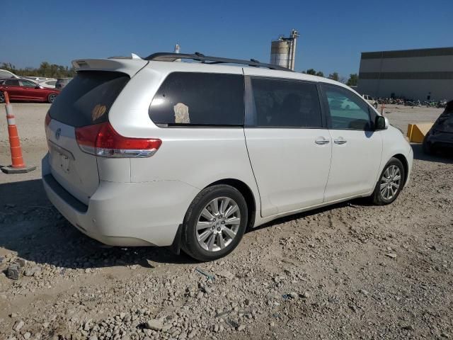 2011 Toyota Sienna XLE