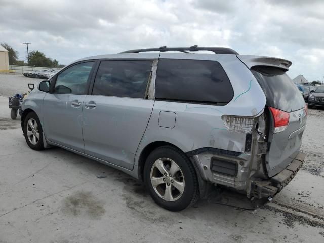 2011 Toyota Sienna LE