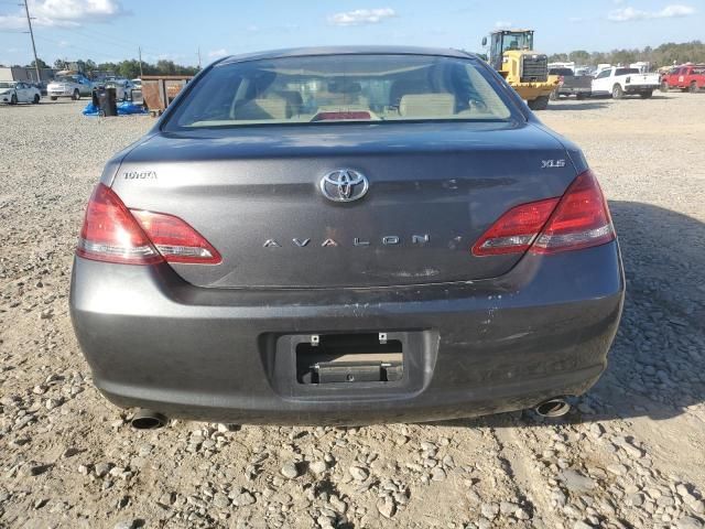 2008 Toyota Avalon XL