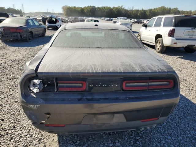 2015 Dodge Challenger SXT