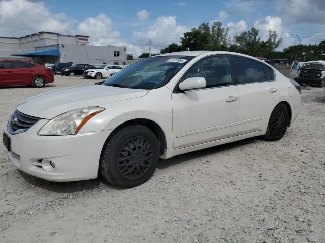 2012 Nissan Altima Base