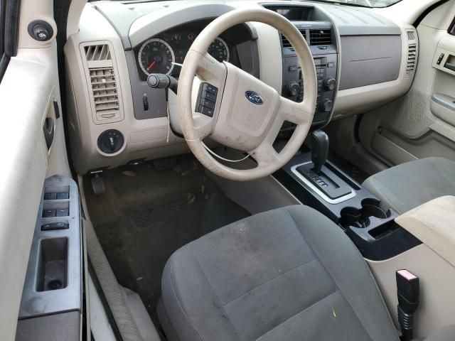 2010 Ford Escape XLS