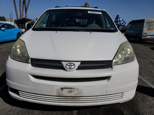 2005 Toyota Sienna CE