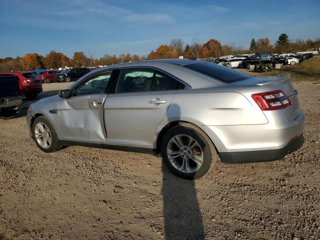 2017 Ford Taurus SEL