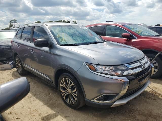 2018 Mitsubishi Outlander ES