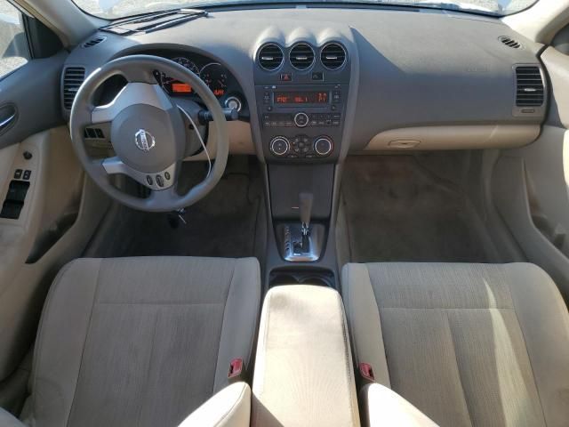 2010 Nissan Altima Base