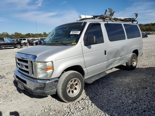 2010 Ford Econoline E350 Super Duty Wagon