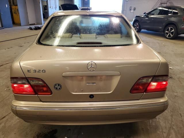 2002 Mercedes-Benz E 320