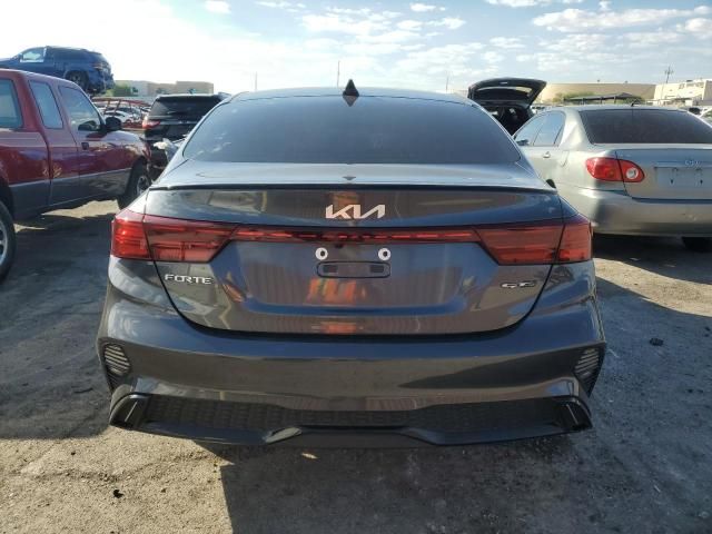 2023 KIA Forte GT Line