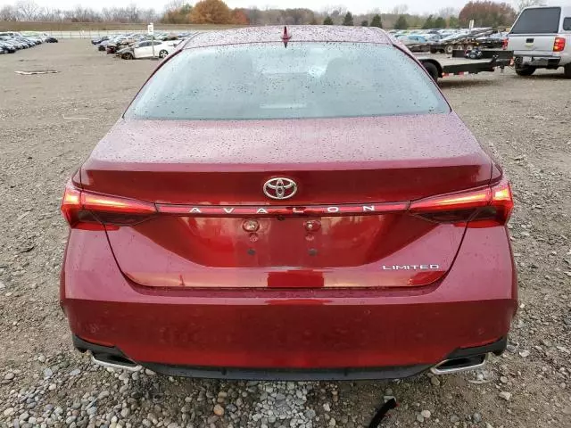 2019 Toyota Avalon XLE