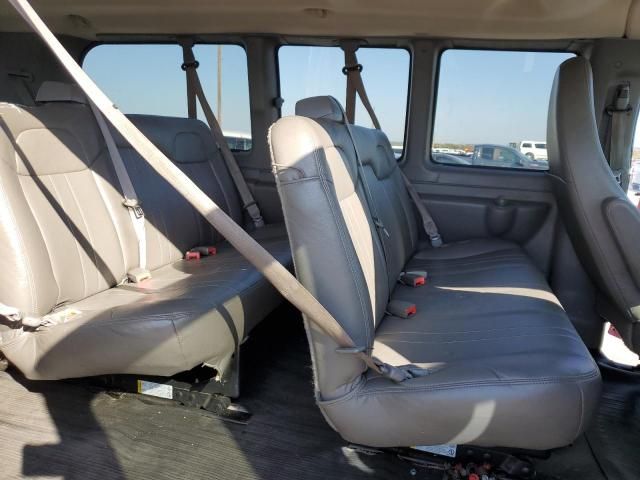 2015 Chevrolet Express G3500 LS