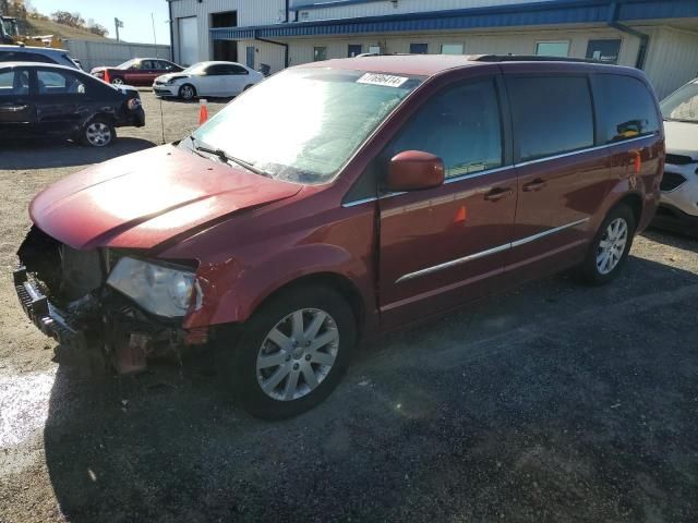 2016 Chrysler Town & Country Touring