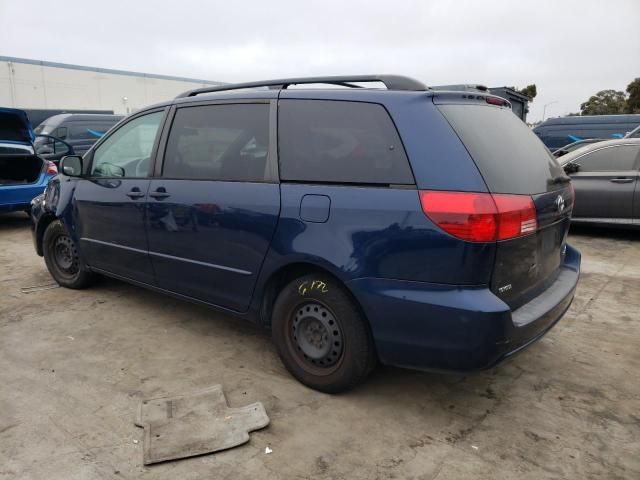 2004 Toyota Sienna CE