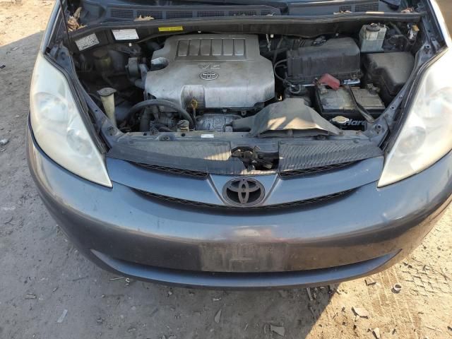 2007 Toyota Sienna XLE