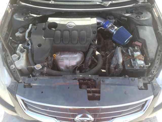 2010 Nissan Altima Base