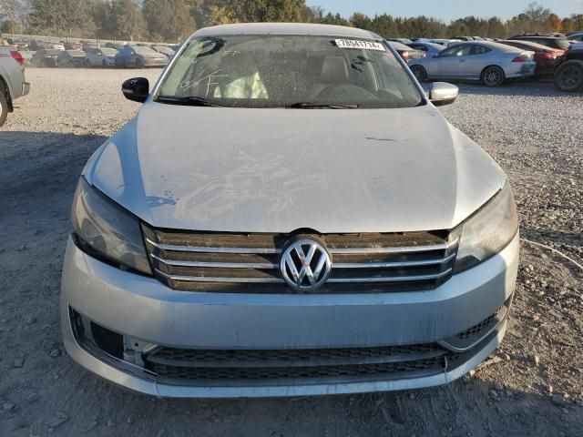 2015 Volkswagen Passat S