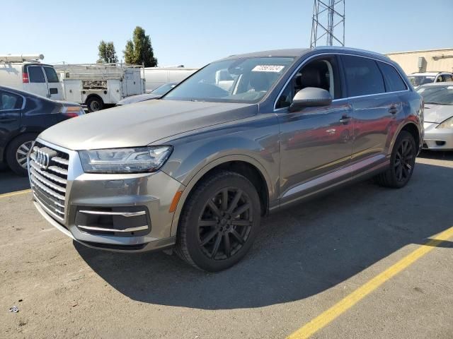 2017 Audi Q7 Premium Plus