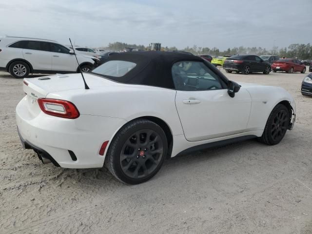 2020 Fiat 124 Spider Classica