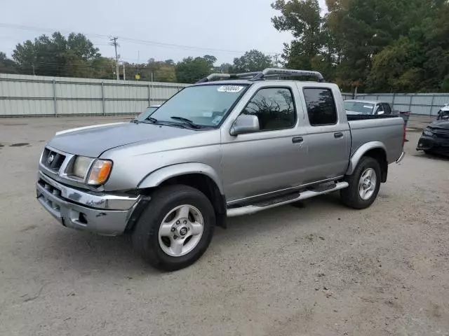 2000 Nissan Frontier Crew Cab XE