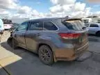 2017 Toyota Highlander SE