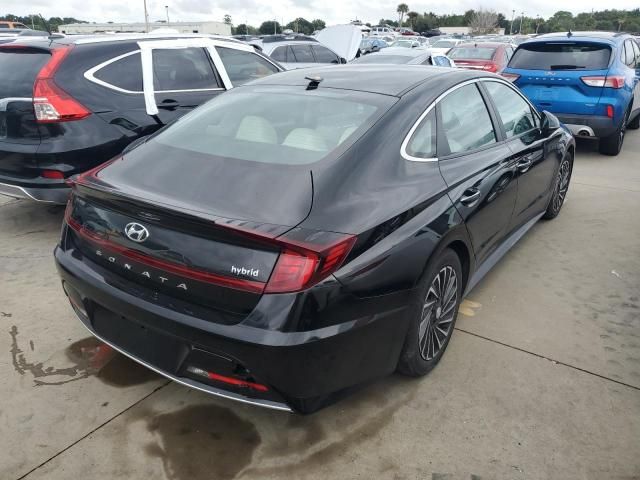 2022 Hyundai Sonata Hybrid