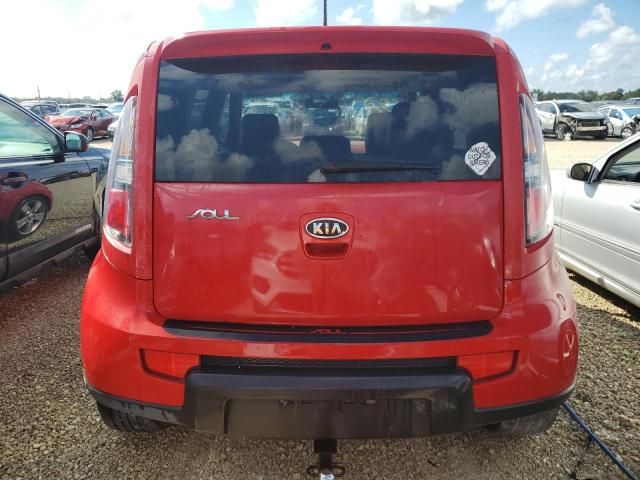 2011 KIA Soul +