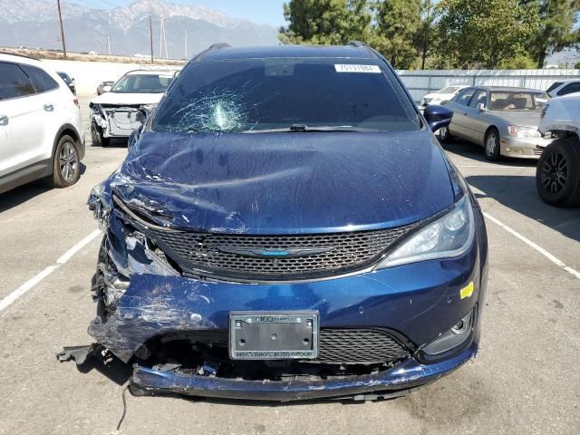 2020 Chrysler Pacifica Hybrid Limited