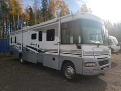 Salvage cars for sale from Copart Moncton, NB: 2003 Workhorse Custom Chassis Motorhome Chassis W22