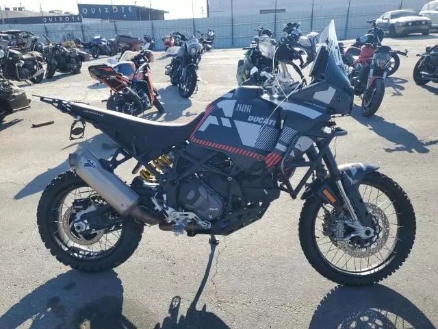 2023 Ducati Desert X